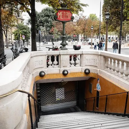 Cocooning A Cote Champs-elysee Appartamento